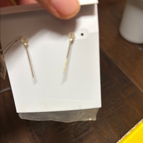 Kendra Scott Elle Open Frame Earrings Gold Gift Box NEW - Picture 5 of 7